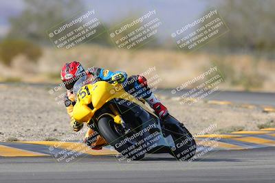 media/Dec-17-2022-SoCal Trackdays (Sat) [[224abd9271]]/Turn 7 Set 2 (1140am)/